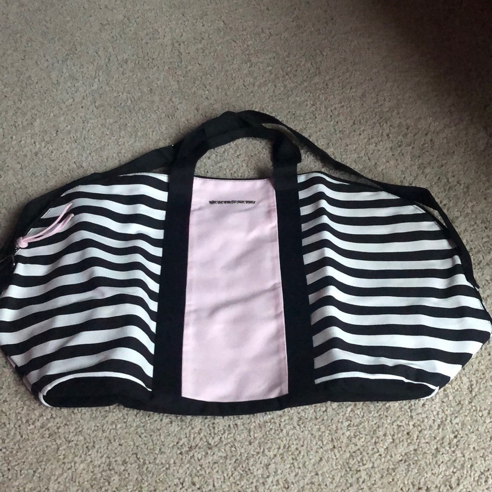 VICTORIA’S SECRET TOTE BAG